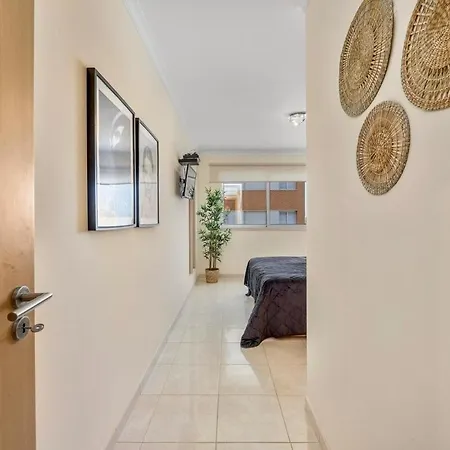 Pool With 10' Away - Comfort And Tranquility Apartament